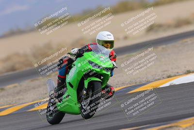 media/Dec-17-2022-SoCal Trackdays (Sat) [[224abd9271]]/Turn 15 (155pm)/